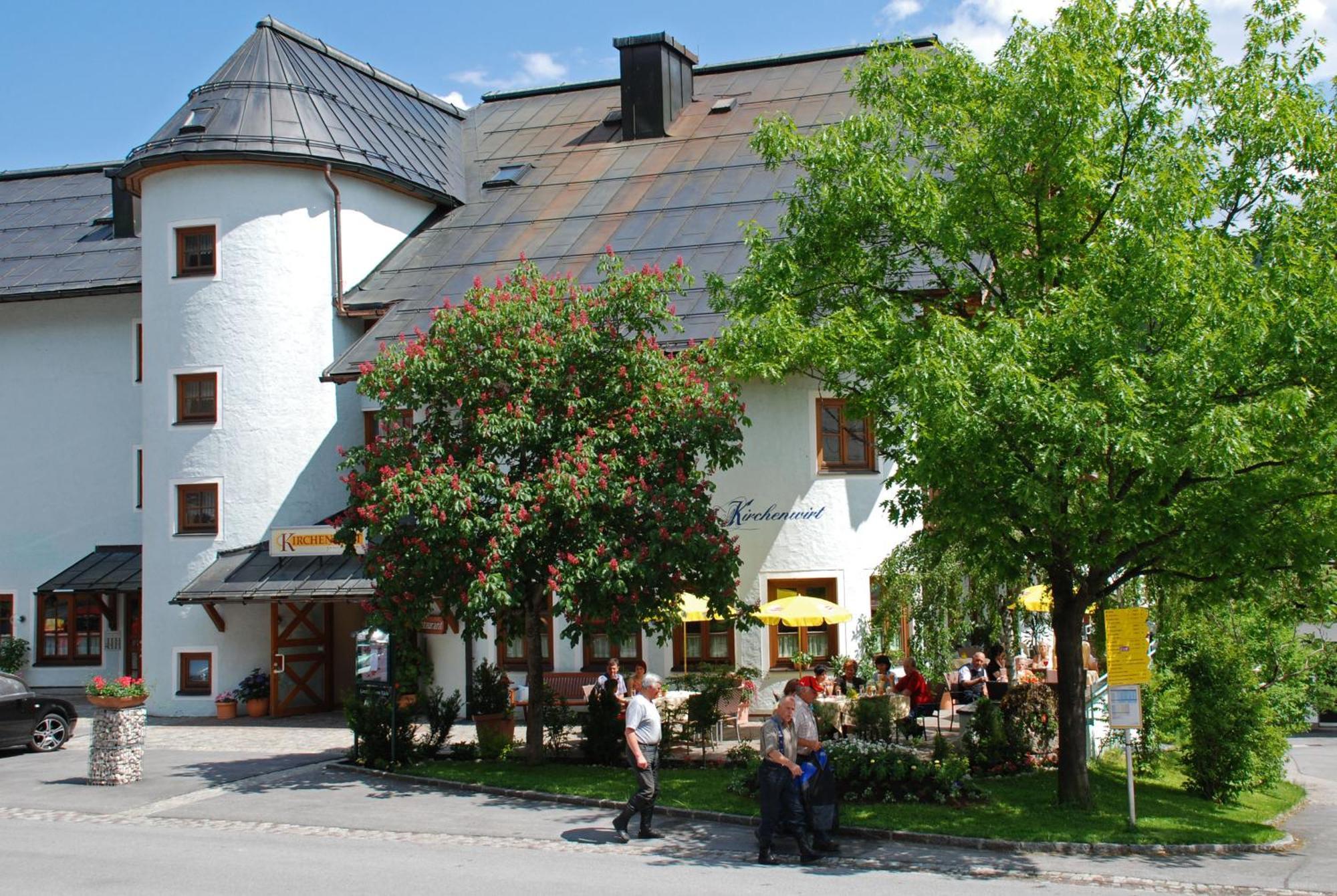 Dachstein West Hotel Gmbh-Kirchenwirt Russbach Русбах-ам-Пас-Гшютт Экстерьер фото